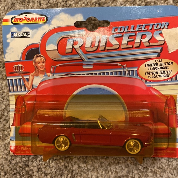 Collectible Vintage Mustangs Lot 35th Anniversary - Picture 4 of 12